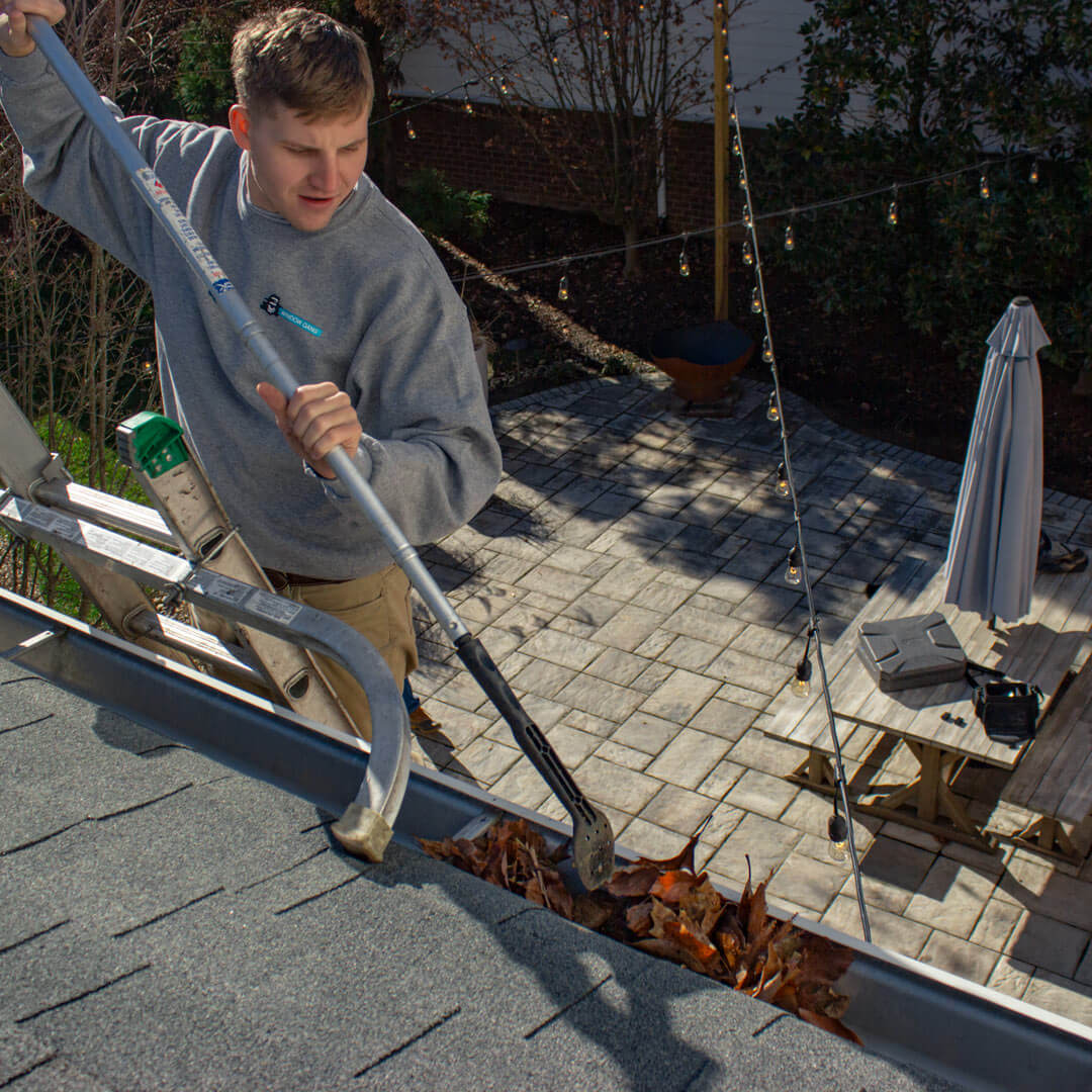 2 Benefits of Residential Gutter Cleaning